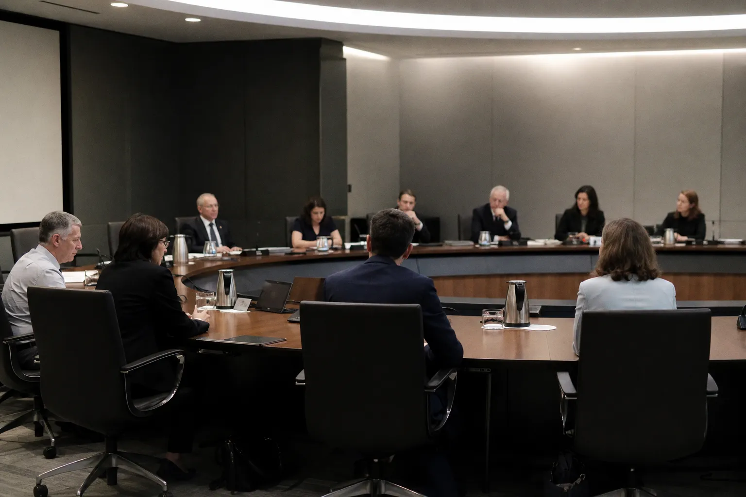 Bank of Canada policymakers agreed to keep monetary policy nimble, minutes show